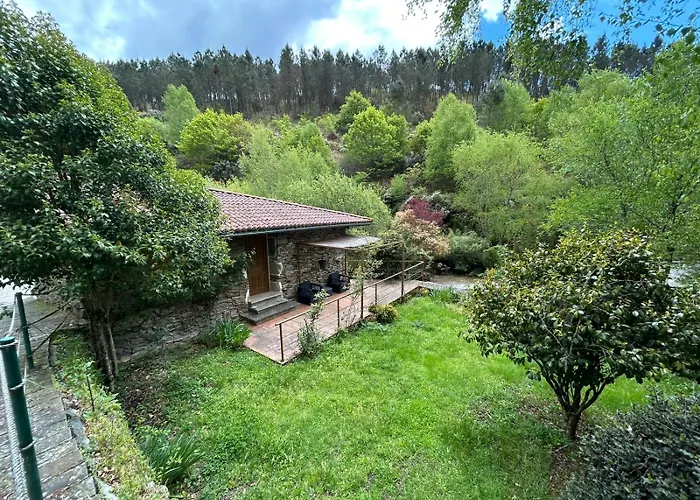 Отель Couso Relax *