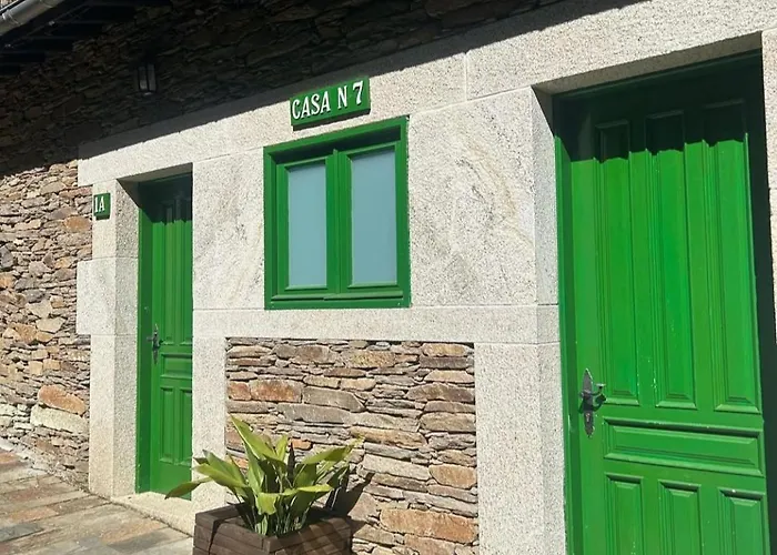 Couso Relax Отель Сарреаус